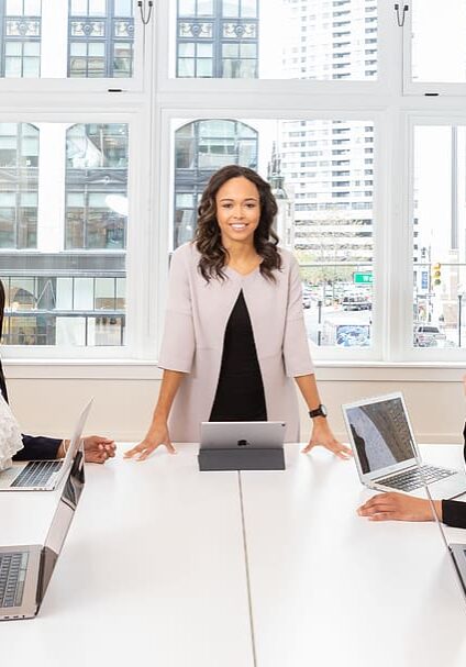 business-computers-discussion-indoors
